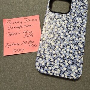 Picking Daisies iPhone 14 Pro Max Case - Blue Floral